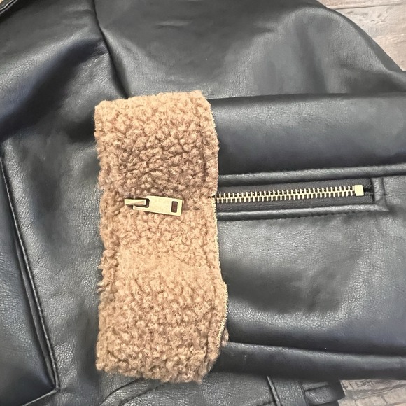 Princess Polly Size 4 Faux Leather Shearling Crop Jacket Black Edgy Moto Sherpa - Picture 9 of 13